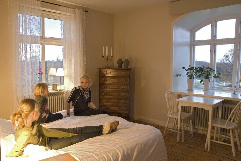 Хостел Blaesinge Gard Kullabygden Jonstorp Екстер'єр фото